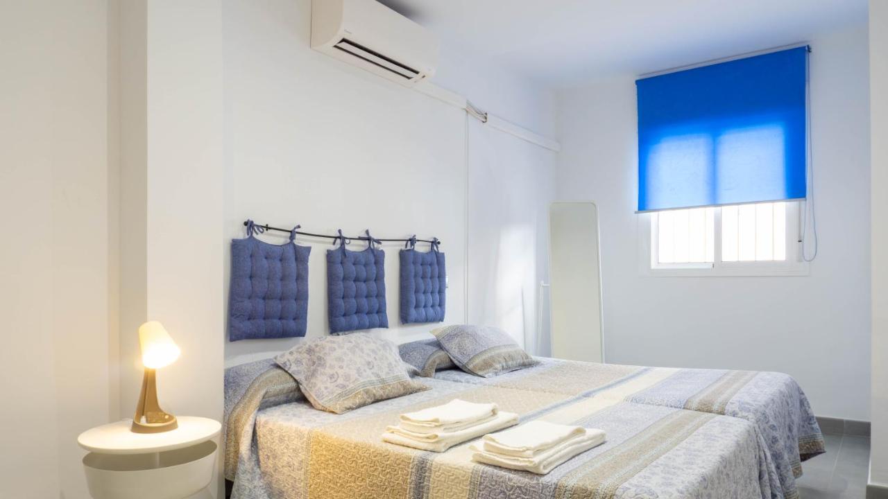 Апартаменти Apartamento Austria Малага Екстер'єр фото