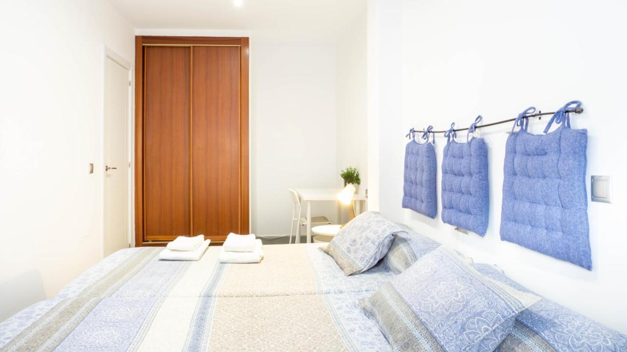Апартаменти Apartamento Austria Малага Екстер'єр фото